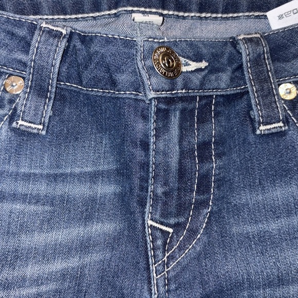 TRUE RELIGION low rise - cropped skinny leg ankle jeans - Size 30